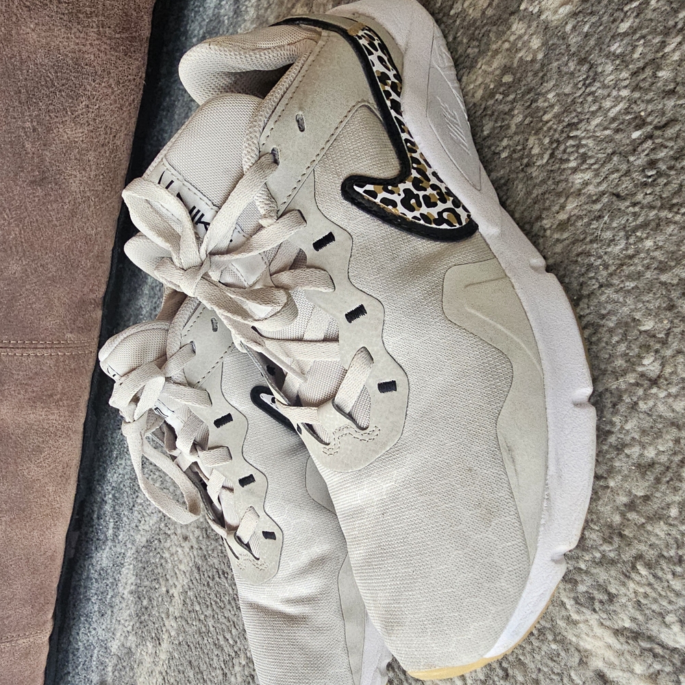 Nike Women's Sneakers - Cream with Leopard Print